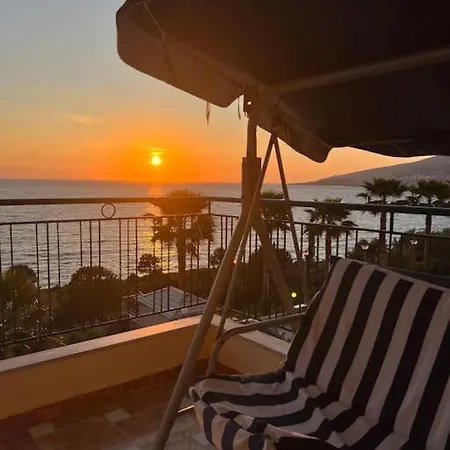 Great Location - Beachfront -